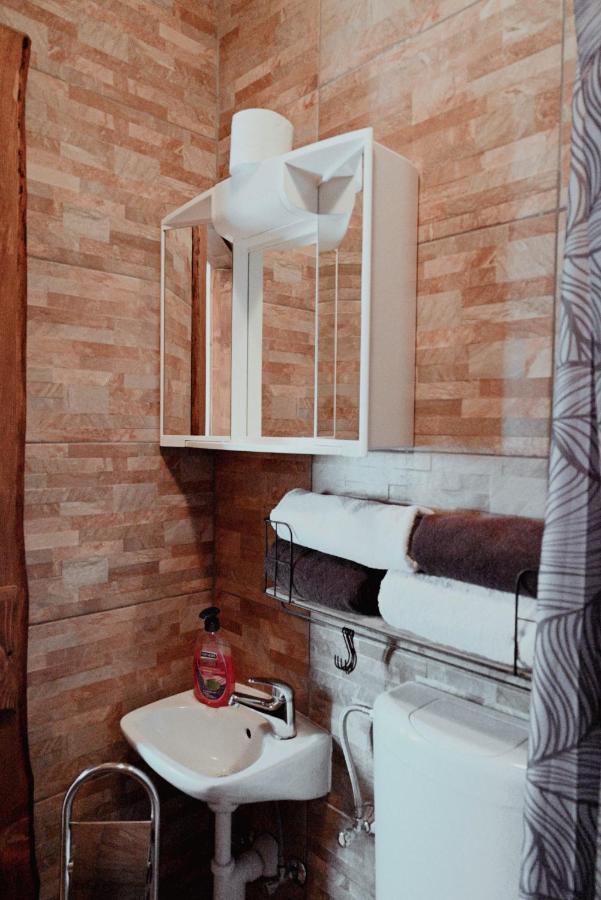 Studio Apartment Romeo Velika Gorica Extérieur photo